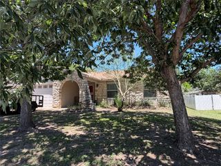 2000 Magazine ST, Austin, TX 78727