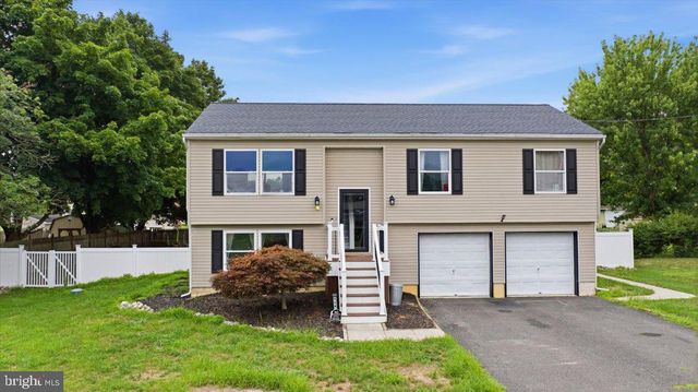 114 CATHERINE AVE, Buena, NJ 08310