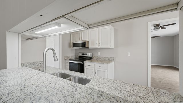 10321 Little Sugar, Converse, TX 78109