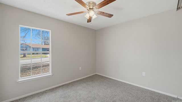 10321 Little Sugar, Converse, TX 78109