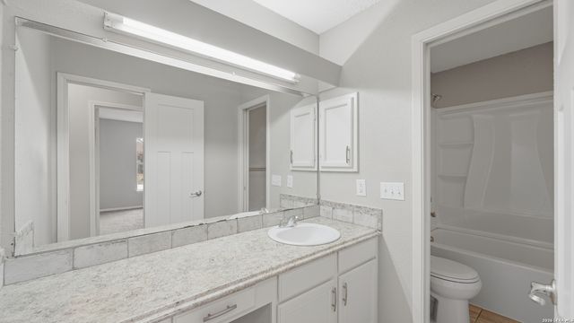 10321 Little Sugar, Converse, TX 78109