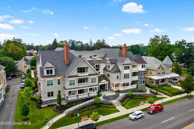 46 Union Avenue 205, Saratoga Springs, Inside, NY 12866