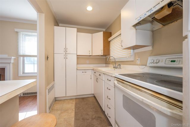 2854 Clarendon Road, Oceanside, NY 11572