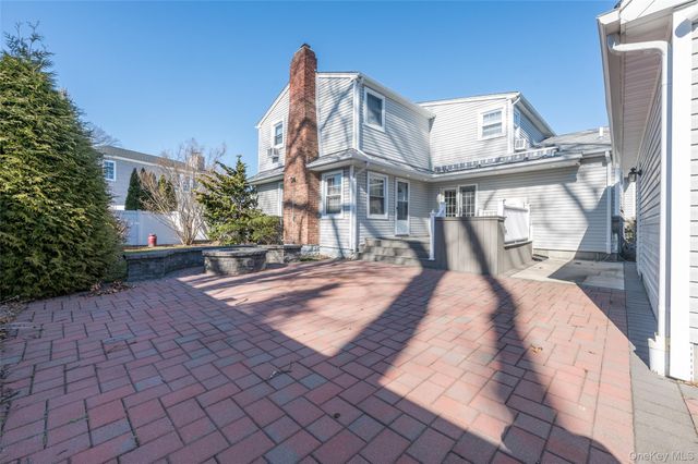 2854 Clarendon Road, Oceanside, NY 11572