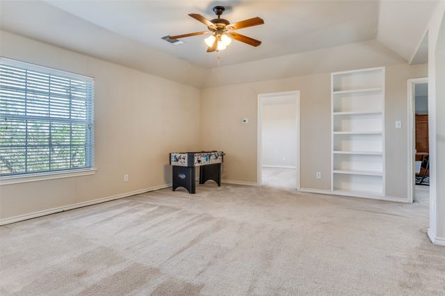 1740 Bramble Creek Drive, Desoto, TX 75115