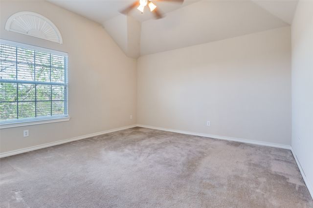 1740 Bramble Creek Drive, Desoto, TX 75115