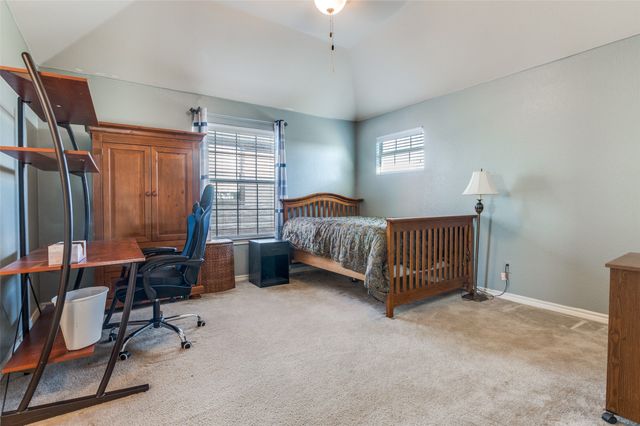 1740 Bramble Creek Drive, Desoto, TX 75115