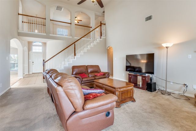 1740 Bramble Creek Drive, Desoto, TX 75115