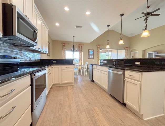 1507 RIVIERA COURT, Winter Haven, FL 33884