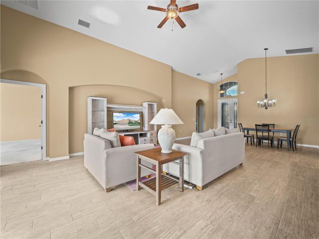 1507 RIVIERA COURT, Winter Haven, FL 33884