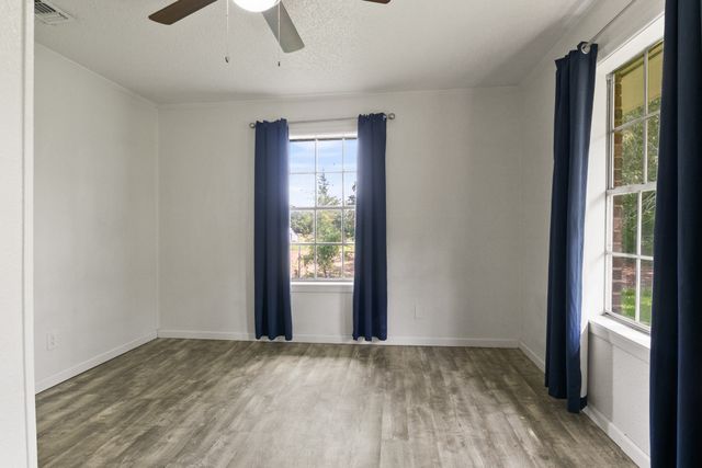 191 FM 44 E, De Kalb, TX 75559