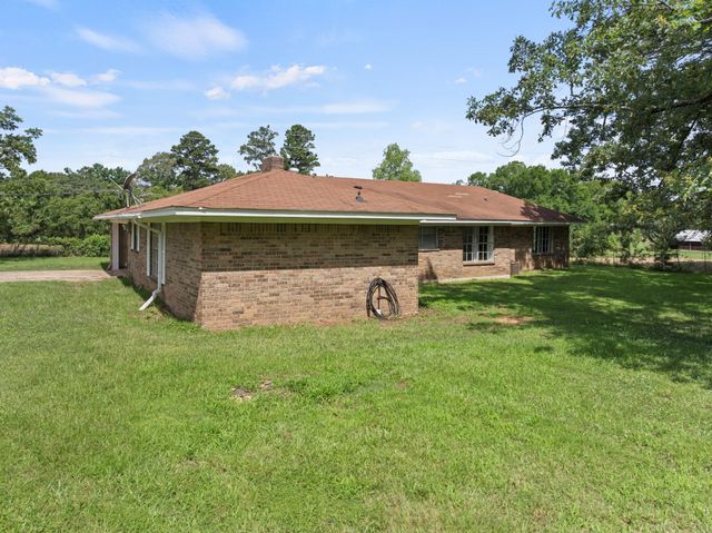 191 FM 44 E, De Kalb, TX 75559