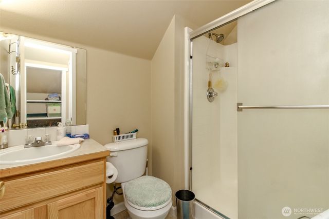 2707 9th Street SE, Puyallup, WA 98374