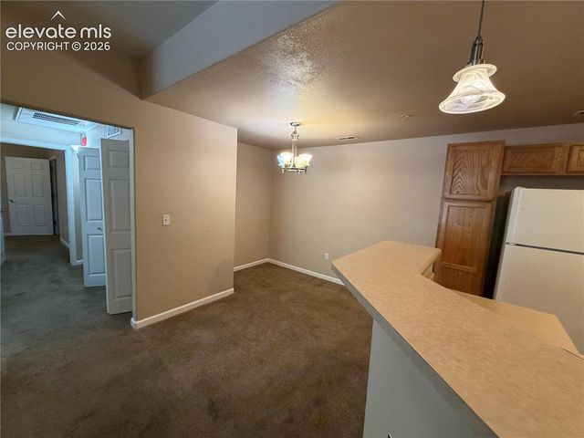 605 Cougar Bluff Point 105, Colorado Springs, CO 80906