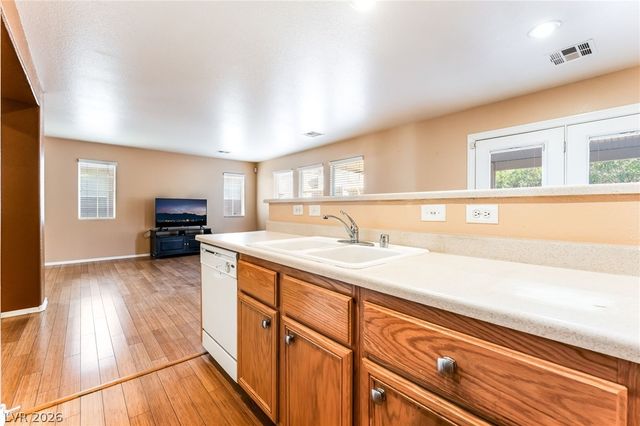 204 Lions Den Avenue, North Las Vegas, NV 89031