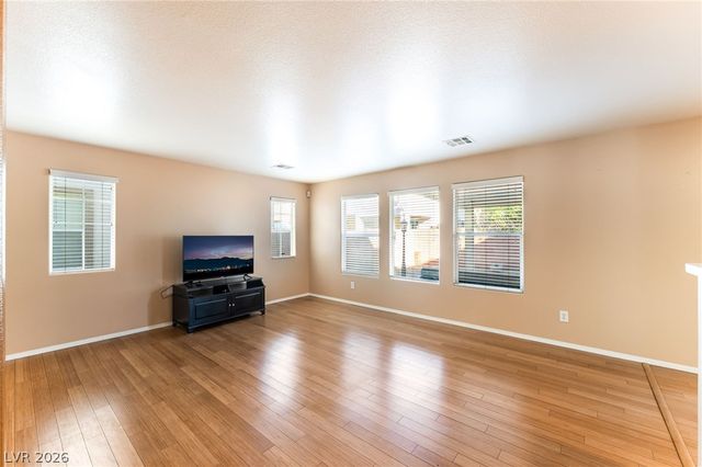 204 Lions Den Avenue, North Las Vegas, NV 89031