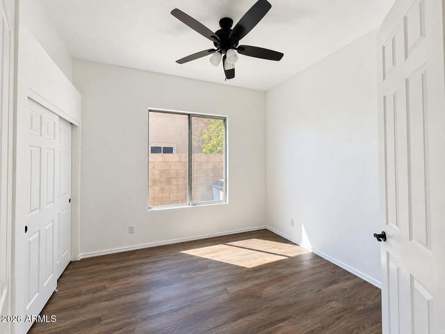 770 W CHERRYWOOD Drive, Chandler, AZ 85248
