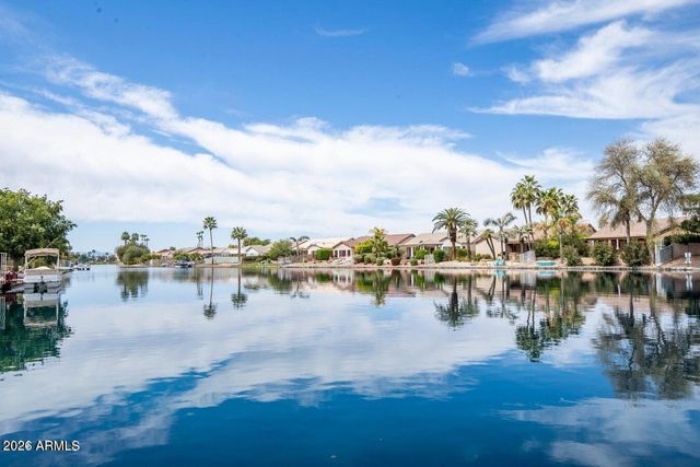 770 W CHERRYWOOD Drive, Chandler, AZ 85248