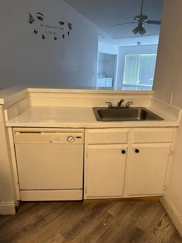 1401 Village Blvd 428, West Palm Beach, FL 33409