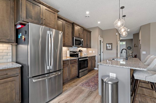 3818 192nd Street W, Farmington, MN 55024