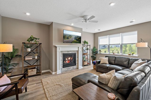 3818 192nd Street W, Farmington, MN 55024