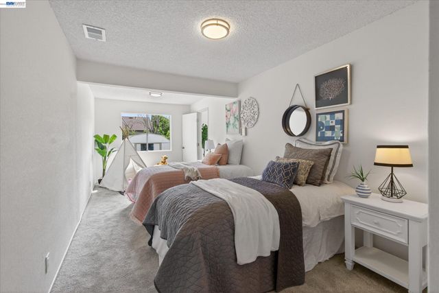 910 Miller Ave, Vallejo, CA 94591