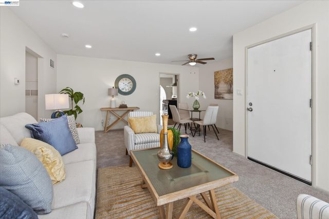 910 Miller Ave, Vallejo, CA 94591