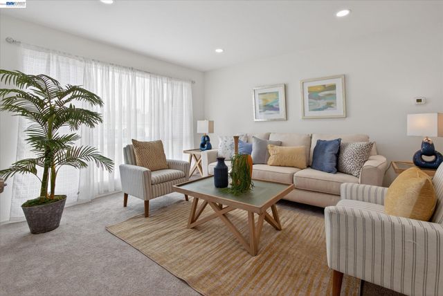 910 Miller Ave, Vallejo, CA 94591