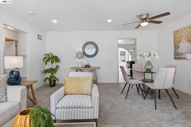 910 Miller Ave, Vallejo, CA 94591