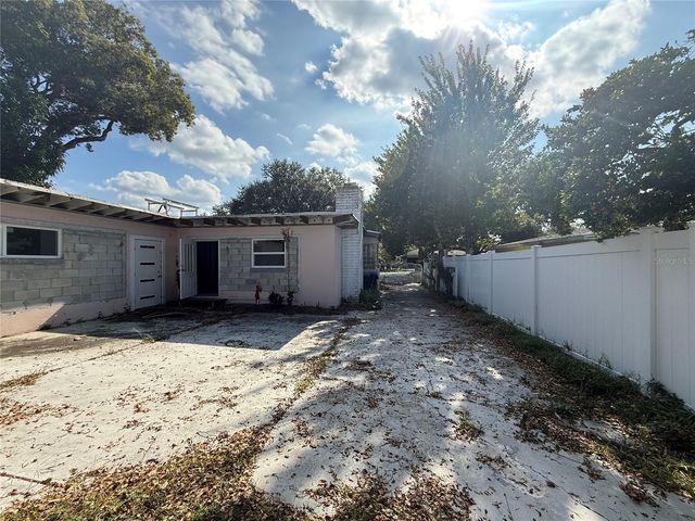 1015 S PALM AVENUE, Orlando, FL 32804