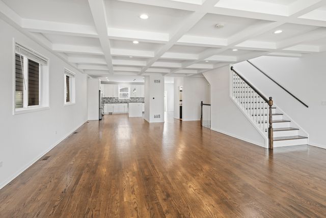 1823 N 35th Avenue, Stone Park, IL 60165