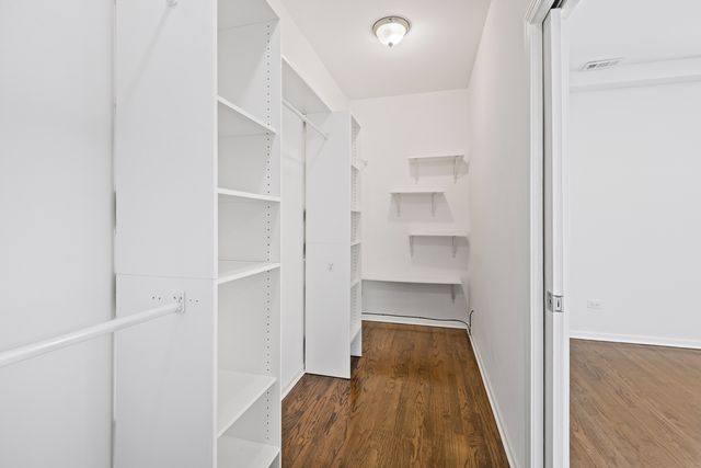 1823 N 35th Avenue, Stone Park, IL 60165