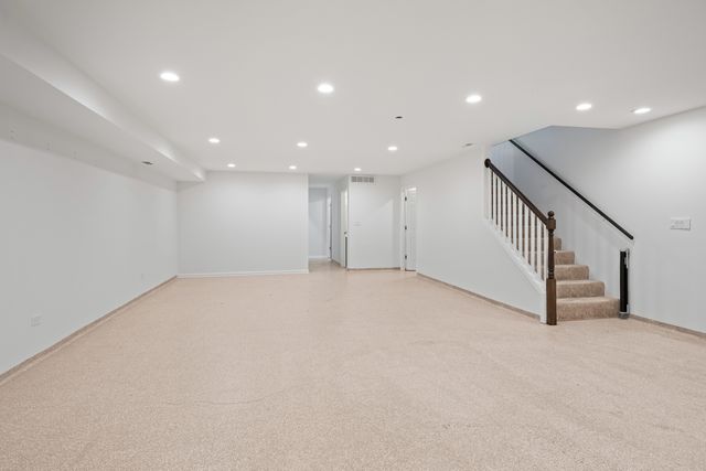 1823 N 35th Avenue, Stone Park, IL 60165