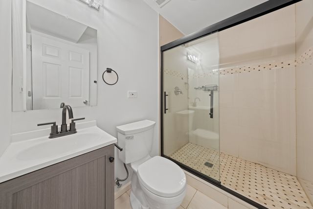 1823 N 35th Avenue, Stone Park, IL 60165