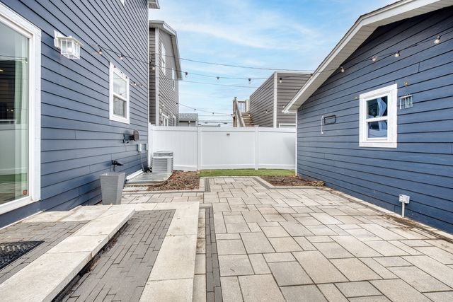 1823 N 35th Avenue, Stone Park, IL 60165