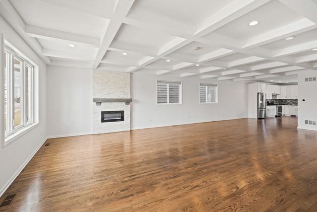 1823 N 35th Avenue, Stone Park, IL 60165