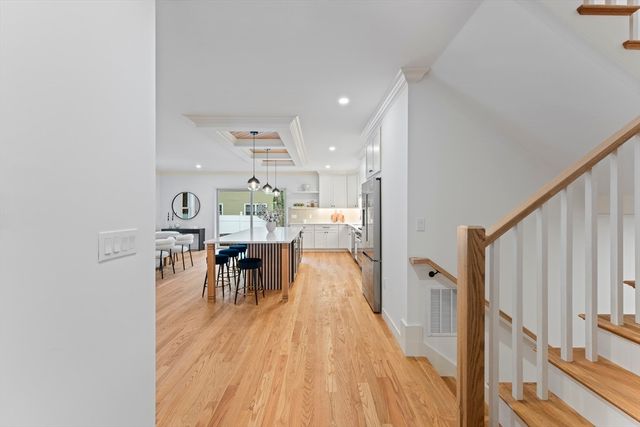 21 Fayette 1, Watertown, MA 02472