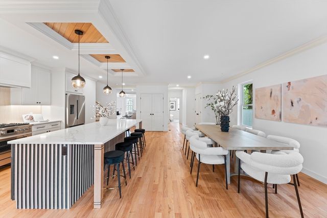 21 Fayette 1, Watertown, MA 02472