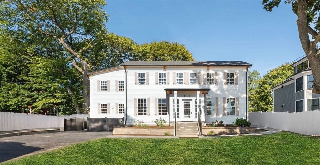 21 Fayette 1, Watertown, MA 02472