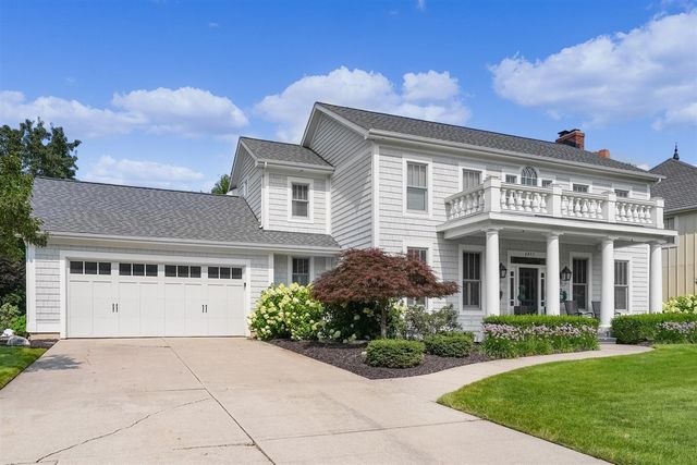 2477 Blackberry Lane, Grand Rapids, MI 49525