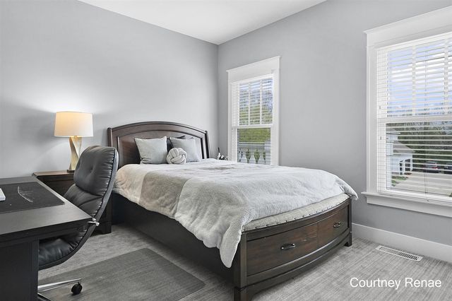 2477 Blackberry Lane, Grand Rapids, MI 49525