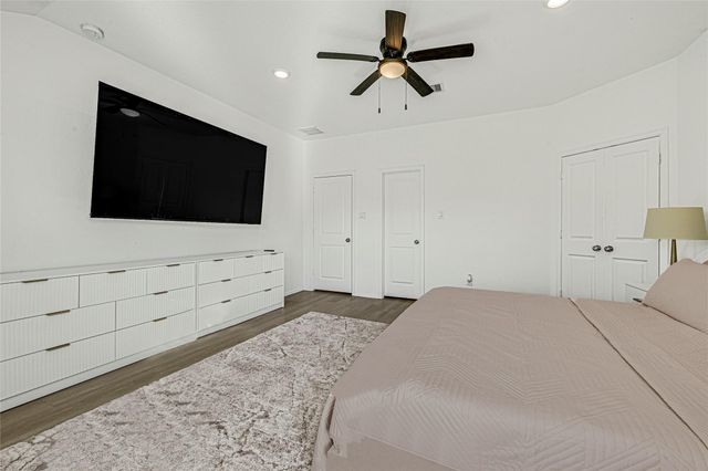 11235 Stirton Drive, Tomball, TX 77375