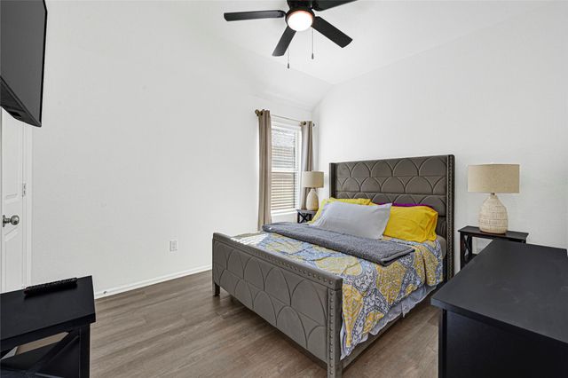 11235 Stirton Drive, Tomball, TX 77375