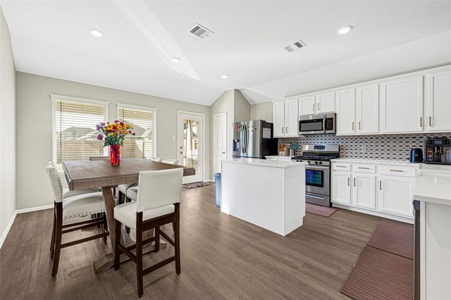 11235 Stirton Drive, Tomball, TX 77375