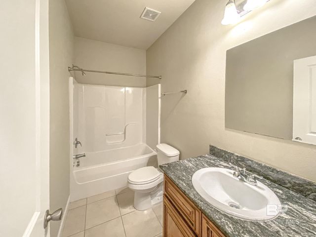 27546 N County Road 66, Loxley, AL 36551