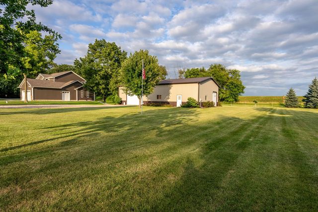 21904 RIVER Road N, Cordova, IL 61242