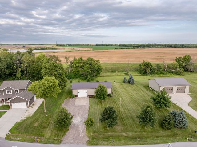 21904 RIVER Road N, Cordova, IL 61242