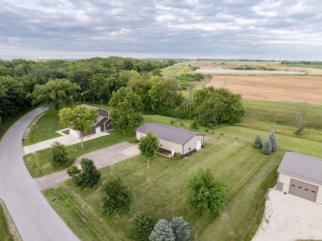 21904 RIVER Road N, Cordova, IL 61242