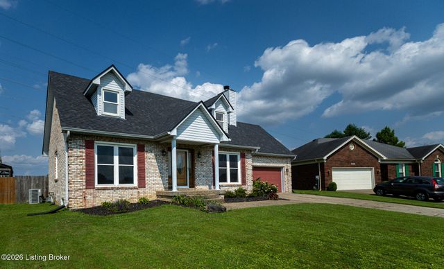 4809 Red Dawn Dr, Louisville, KY 40216