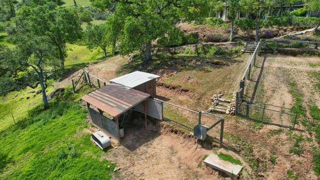 42625 Red Top Mountain Court, Coarsegold, CA 93614